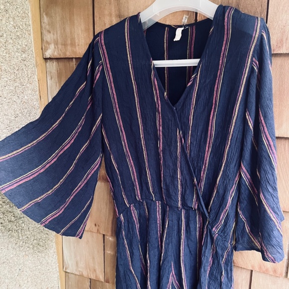 Elan 3/4 Sleeve Faux Wrap Surplice Stripe Pink Romper In Blue Viscose  Size L - Picture 5 of 16